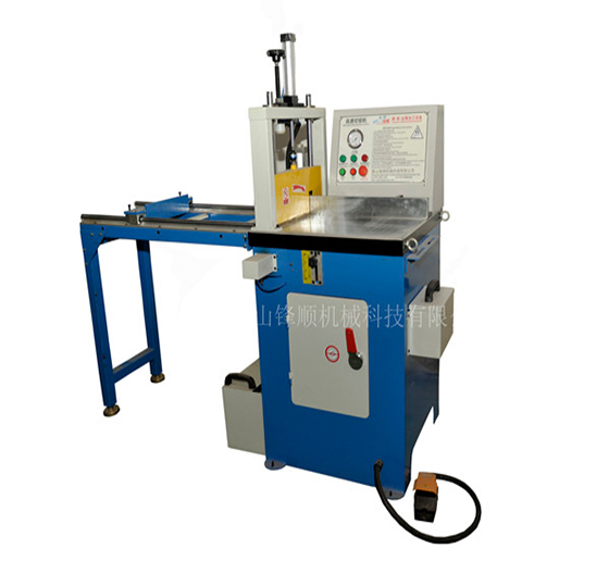 氣動(dòng)半自動(dòng)切鋁機(jī)